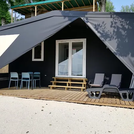 Campsite Della Colombaia *