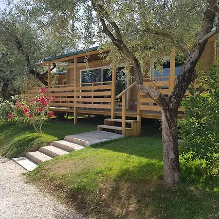 Camping Colombaia Village