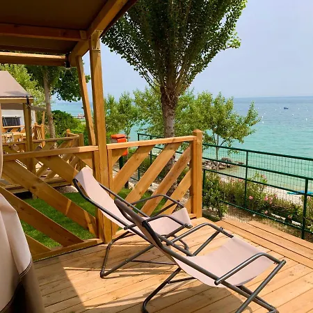 אתר קמפינג Della Colombaia